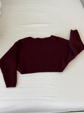Windsor Women's Crop Sweater in Burgundy - Classic Knit Pullover